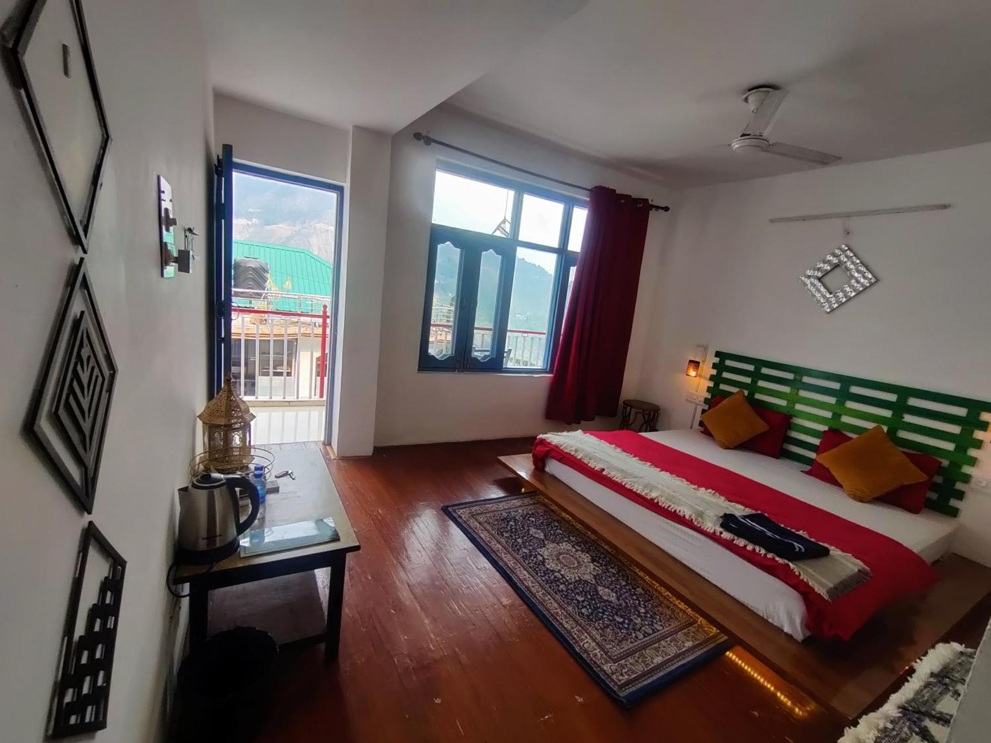 Mitra Mcleodganj Hostel McLeod Ganj Exterior photo